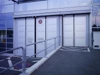 上海久萃智能科技 引領工業門智能化革新，打造安全高效生產環境